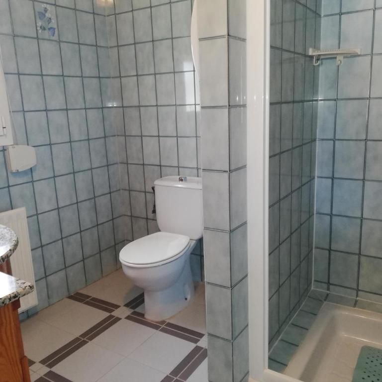 Villa moderna cerca de la playa con amplia terraza - ES-373-7 - Villa - 11