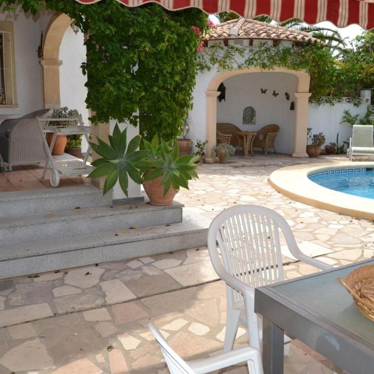 Chalet acogedor en Els Poblets para 5 personas - ES-373-11 - Villa - 5