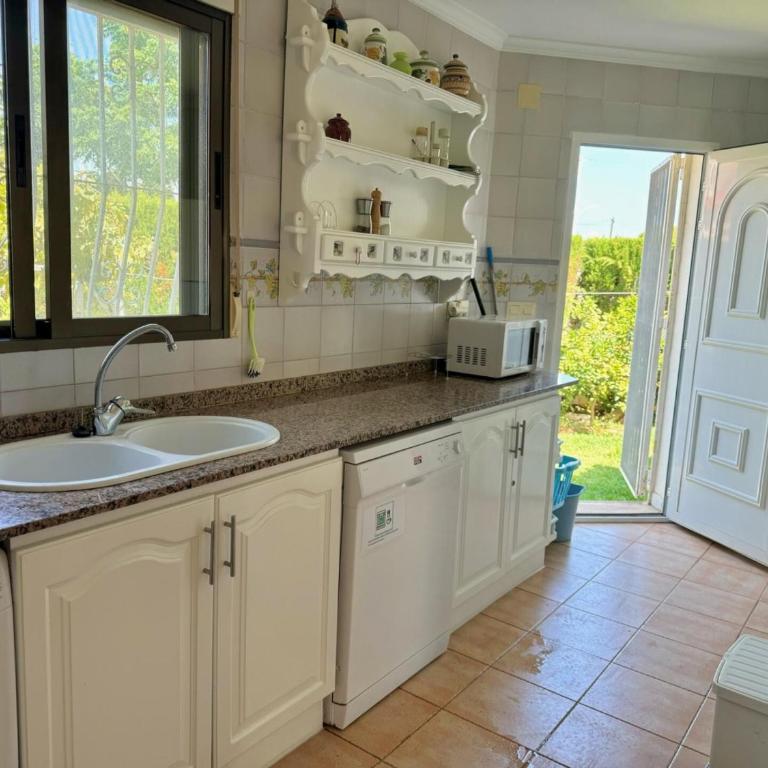 Chalet acogedor en Els Poblets para 5 personas - ES-373-11 - Villa - 15