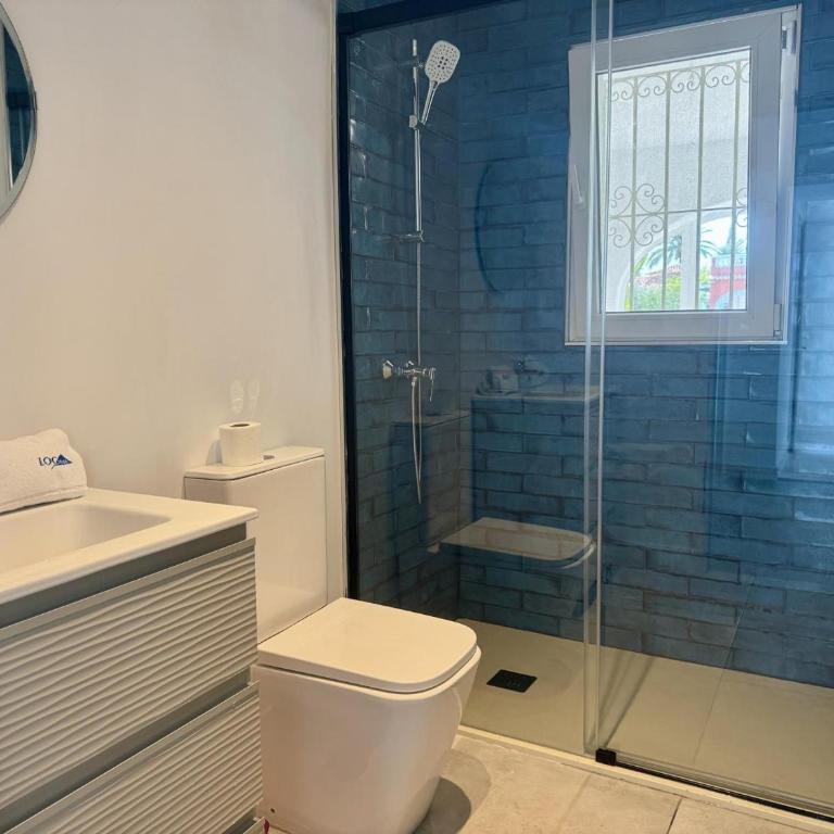 Casa moderna cerca de la playa, piscina, WiFi, aire acondicionado - ES-373-23 - Villa - 16