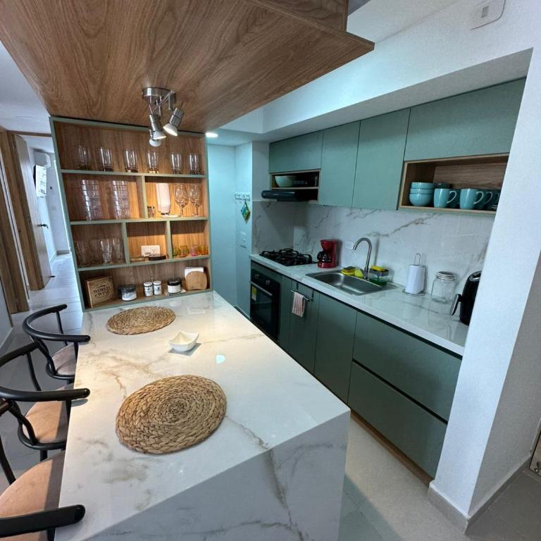 Caribbean Deluxe Apartment Walk to Beach WiFi - Three-Bedroom Apartment with Sea View - 4