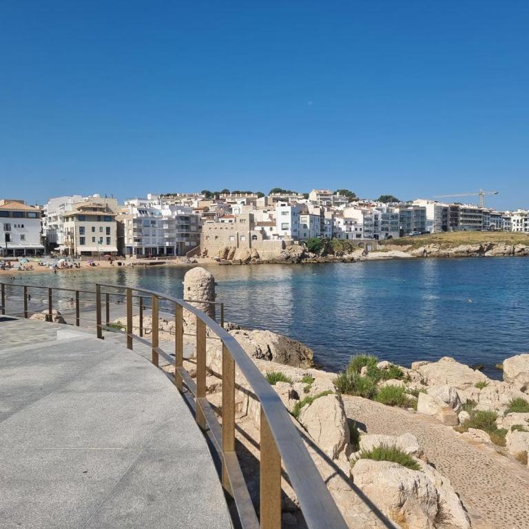 Apartamento cómodo con terraza a 200 m de la playa - HISP-236-176 - Apartment - 20