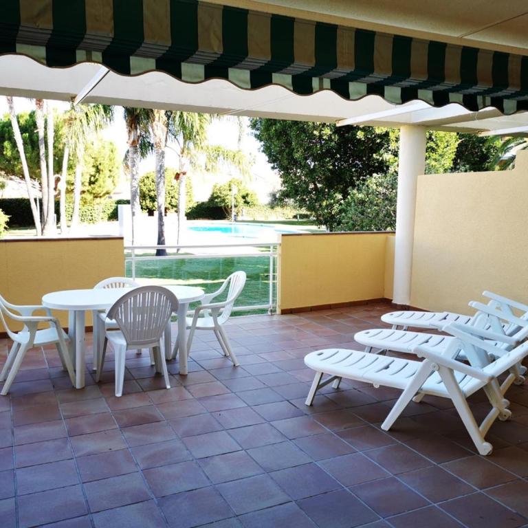 Apartamento encantador de 3 habitaciones con terraza y acceso al jardín en Denia - ES-373-39 - Apartamento - 5