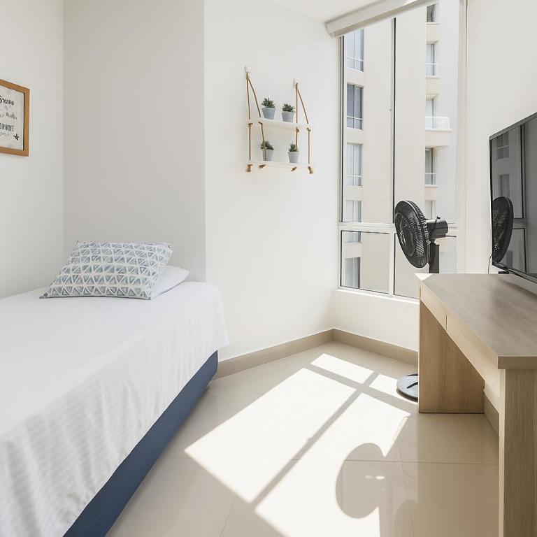 Beach Veronica Luxury Ocean View Apartment - Three-Bedroom Apartment - 15