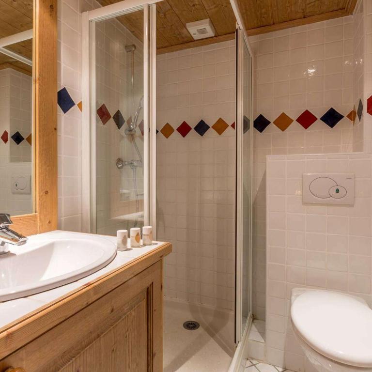 Chalet de Luxe : 6 Pers., Super équipé, Pistes à Proximité - Appartement 3 Chambres - 9
