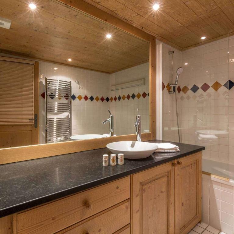 Chalet de Luxe : 6 Pers., Super équipé, Pistes à Proximité - Appartement 3 Chambres - 10