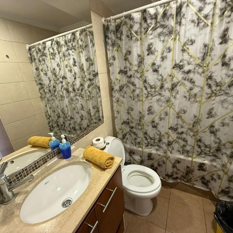 Apto para 4 a pasos del Teatro Coliseo - Two-Bedroom Apartment - 13