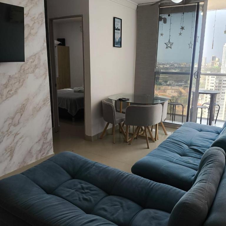 Cartagena 20th Floor with Ocean View - Three-Bedroom Apartment - 6