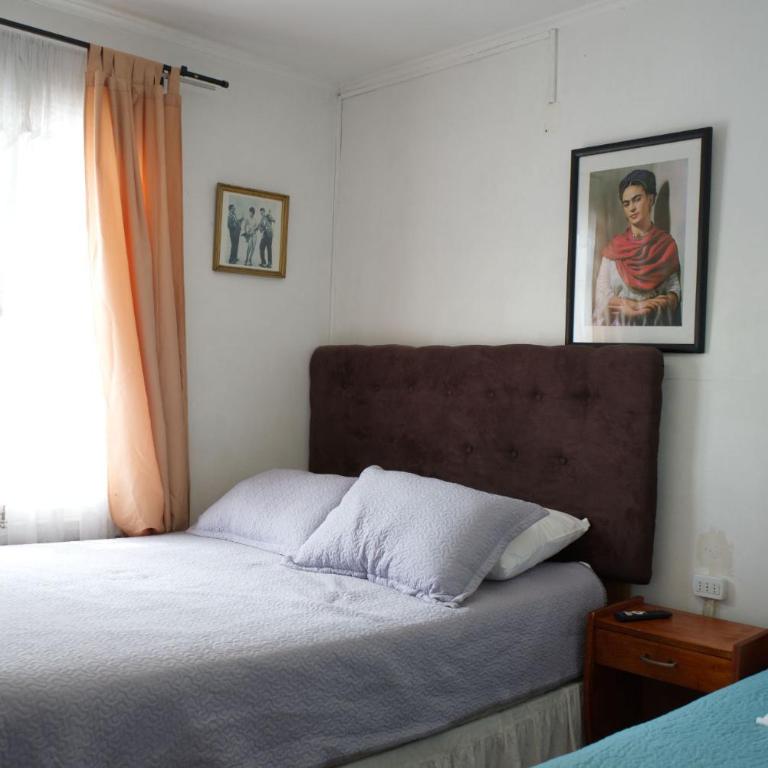 Hostal Estadio Nacional - Double Room with Private External Bathroom - 1