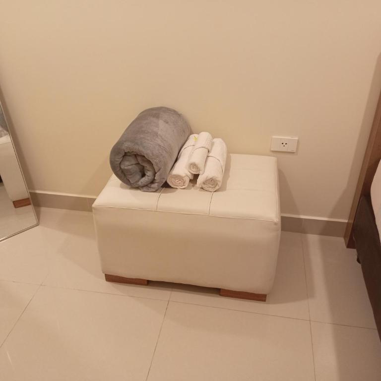 Posada Express I Airport Layover Stay - Sleep & Fly - Double Room with Private Bathroom - 8
