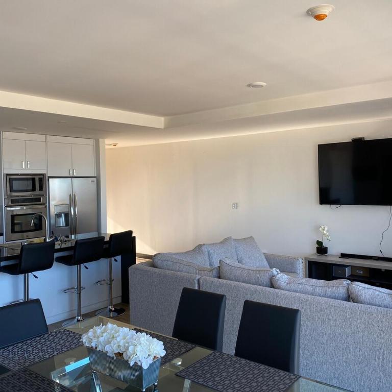 Modern Penthouse 3 bedrooms with a private terrace - Three-Bedroom Apartment - 14