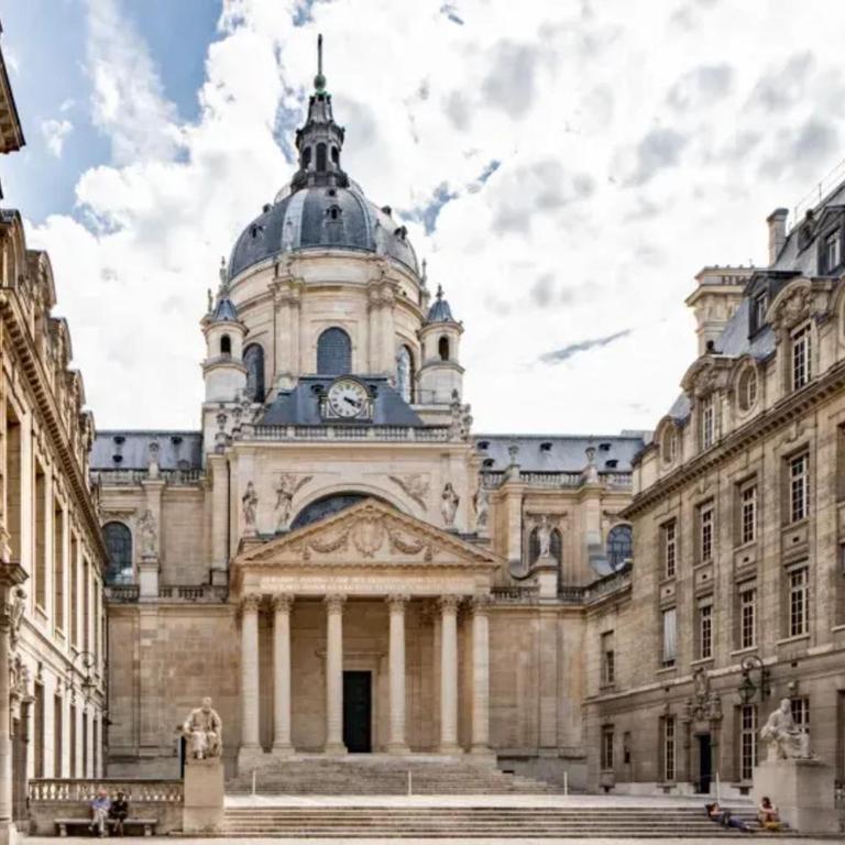T3 haut de gamme Calme et lumineux quartier vivant et prisé - Appartement - 21