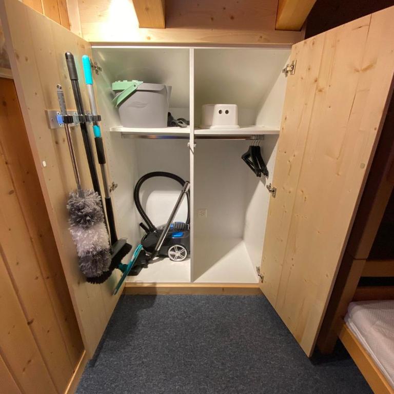 Schirli Dachgeschoss - Apartment mit Bad - 28