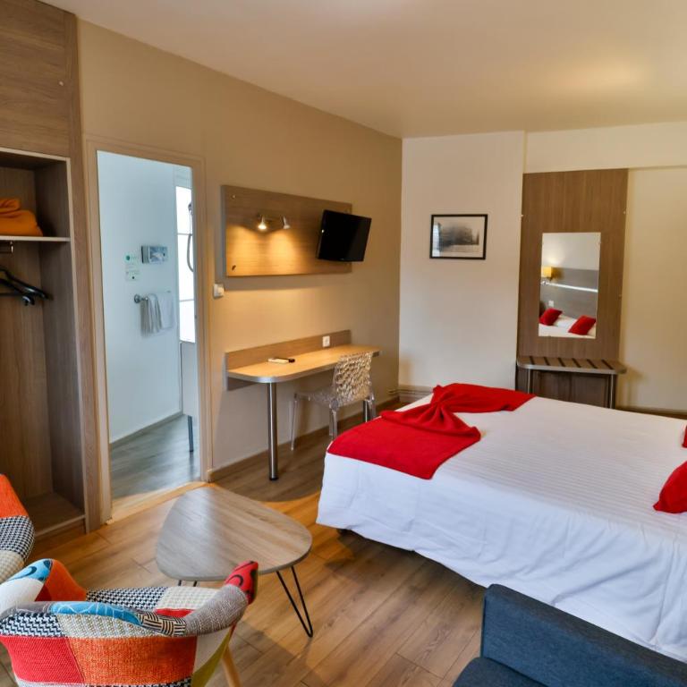 Hôtel de l'Europe Grenoble hyper-centre - Chambre Double Supérieure - 9