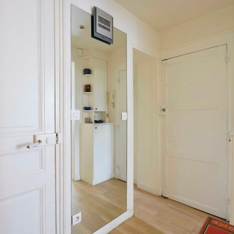 Parisian Home 2 bedrooms Marais - Bastille - Two-Bedroom Apartment - 3