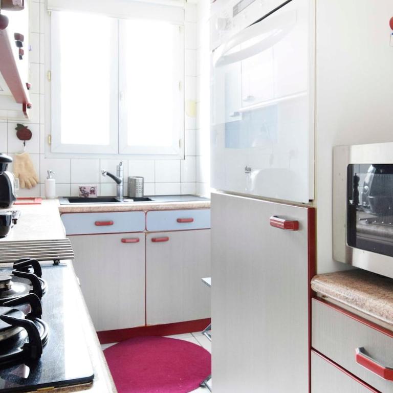 Parisian Home 2 bedrooms Marais - Bastille - Two-Bedroom Apartment - 17