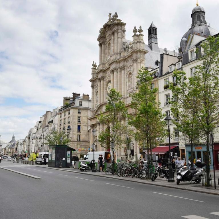 Parisian Home 2 bedrooms Marais - Bastille - Two-Bedroom Apartment - 31