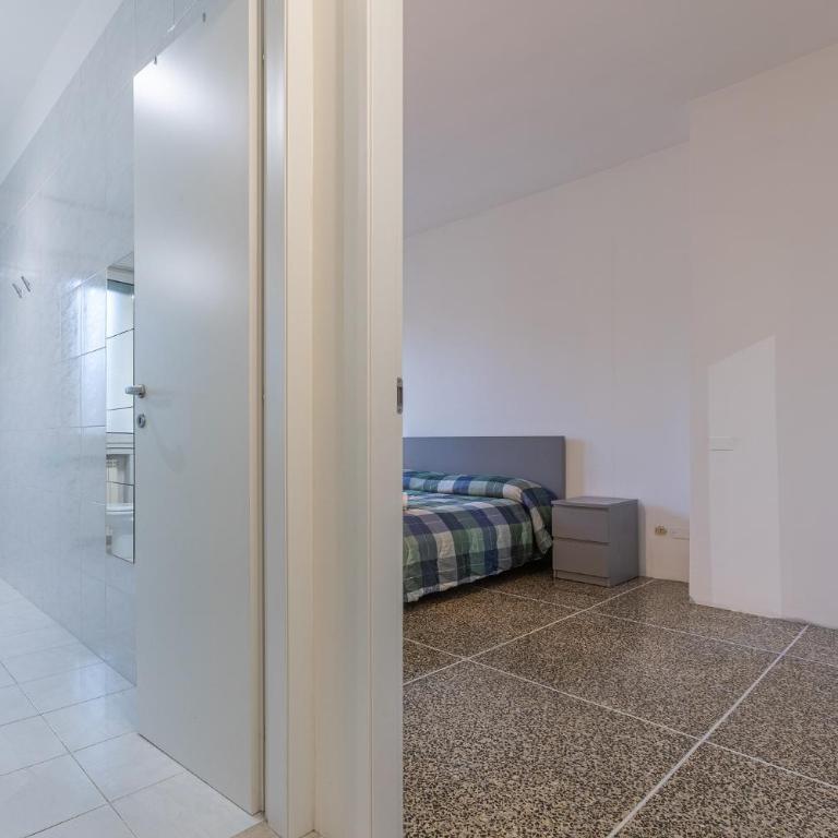 GuestHost - Comfy Apartment in Bologna San Donato - One-Bedroom Apartment - 19