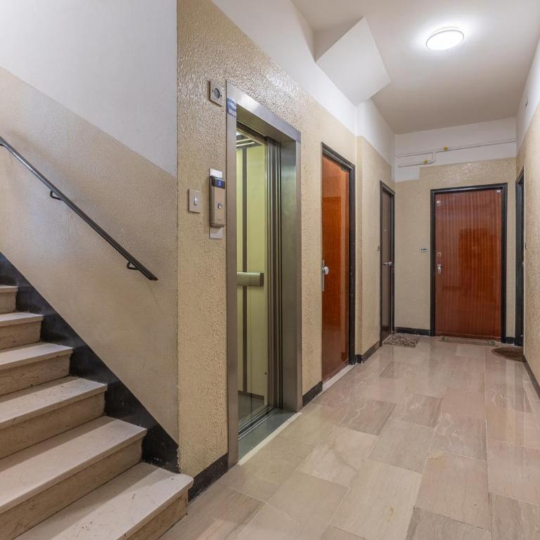GuestHost - Comfy Apartment in Bologna San Donato - One-Bedroom Apartment - 24