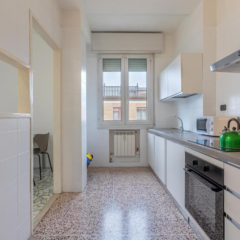 GuestHost - Comfy Apartment in Bologna San Donato - One-Bedroom Apartment - 3