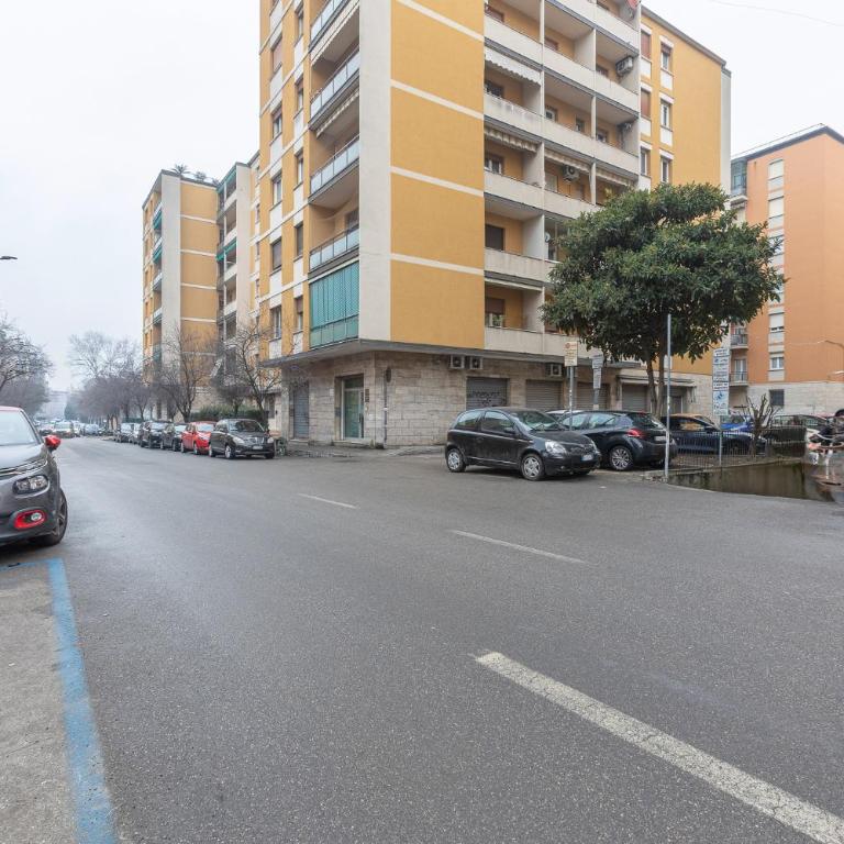 GuestHost - Comfy Apartment in Bologna San Donato - One-Bedroom Apartment - 32