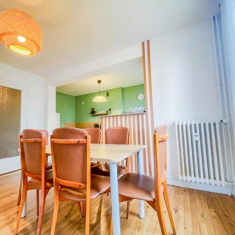 Appartement spacieux et lumineux pour 5 personnes - Appartement 3 Chambres - 12