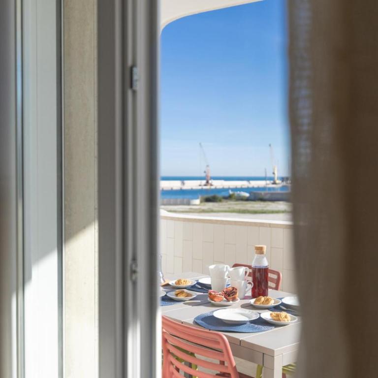 La stella sul mare by MONHOLIDAY - Two-Bedroom Apartment - 2
