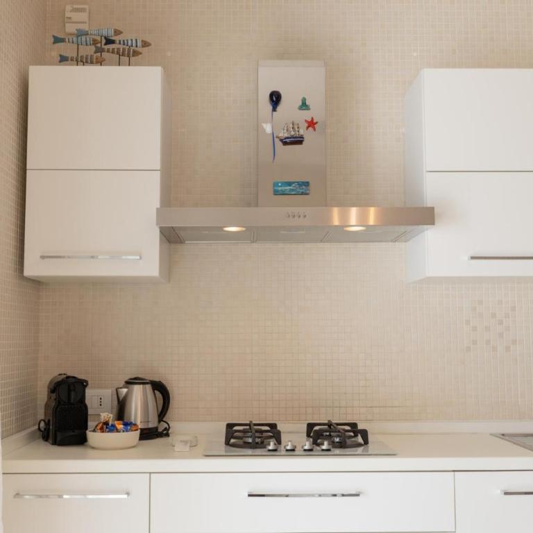 La stella sul mare by MONHOLIDAY - Two-Bedroom Apartment - 9