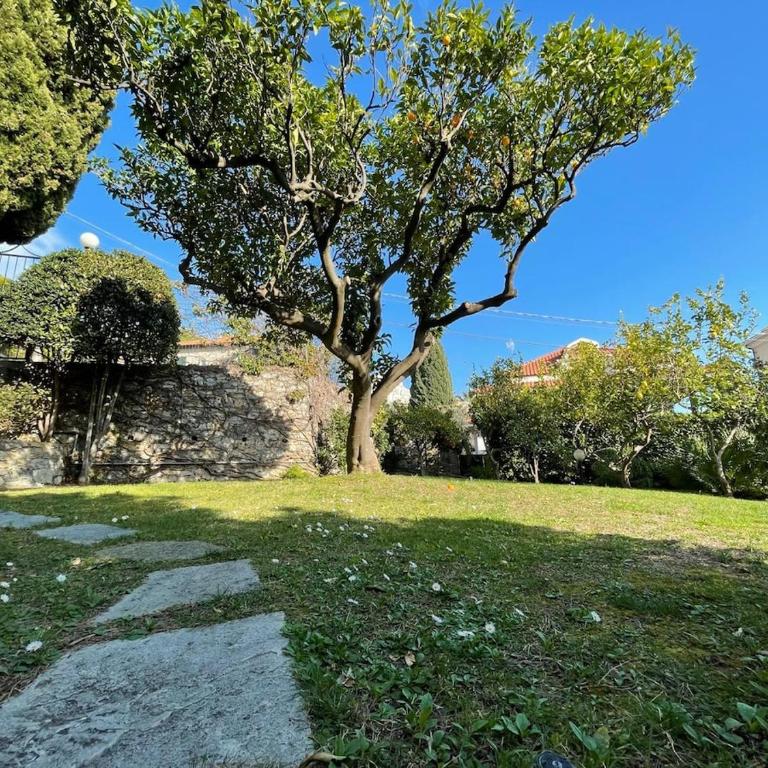 Casa Alice - Tranquilla Casa con Giardino - Casa con 2 Camere da Letto - 2