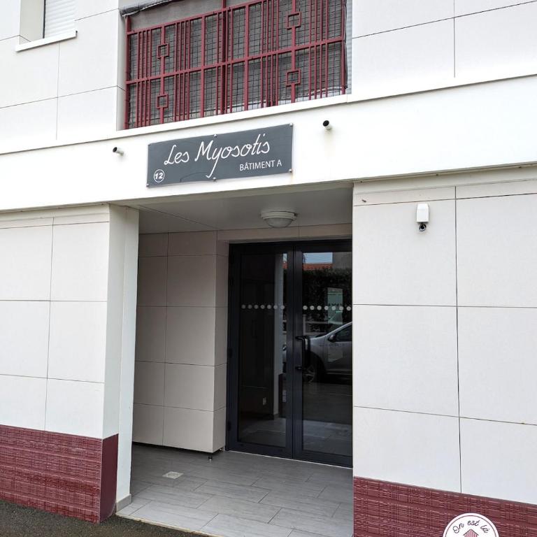 Appartement de Standing, emplacement Idéal - Two-Bedroom Apartment - 41