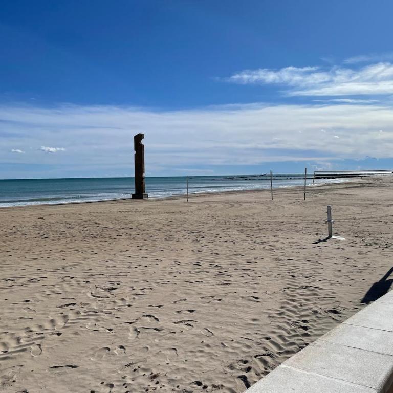 Apartamento con piscina muy cerca de la playa - Apartamento de 3 dormitorios - 1