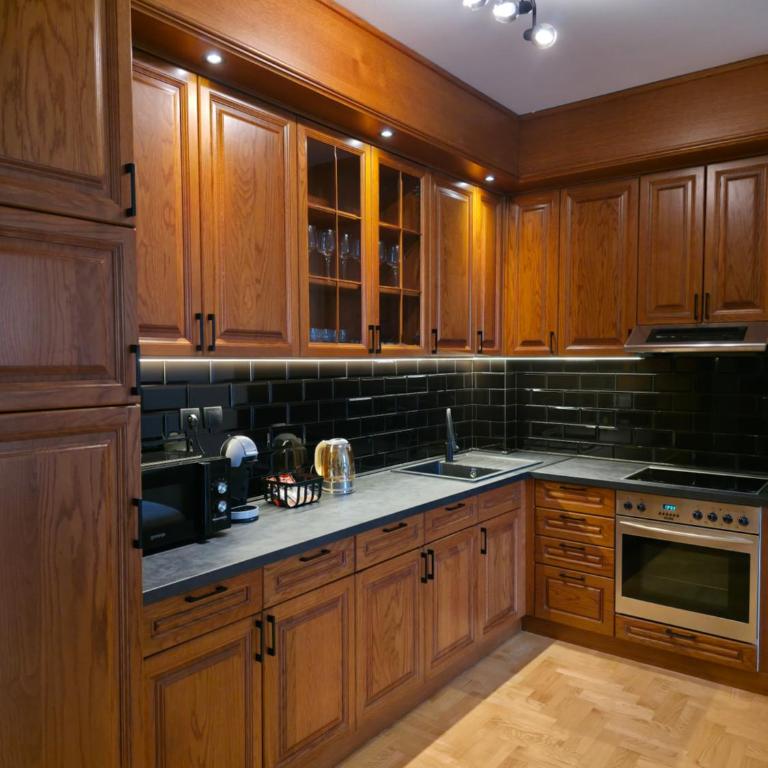 Apartmani Central 2 & Free Parking - Apartman sa 2 Spavaće Sobe - 2