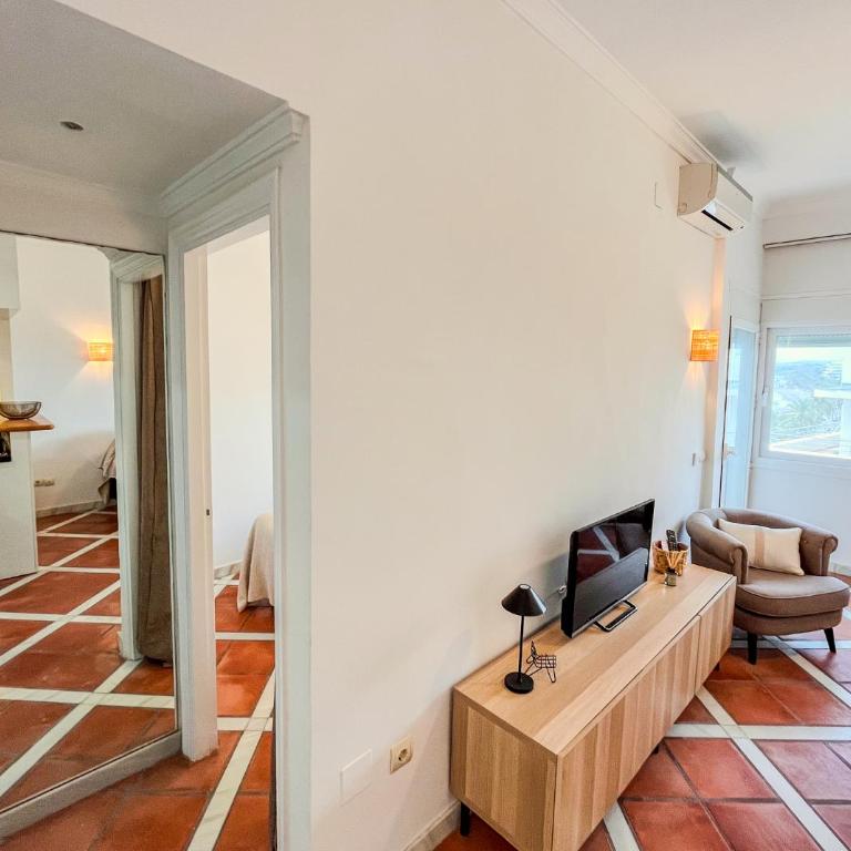 Skol 536 - Great One Bed Apartment with Wonderful Sea View. - One-Bedroom Apartment - 15