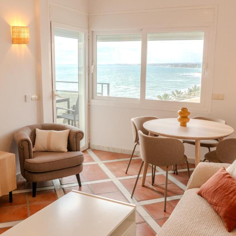 Skol 536 - Great One Bed Apartment with Wonderful Sea View. - One-Bedroom Apartment - 16