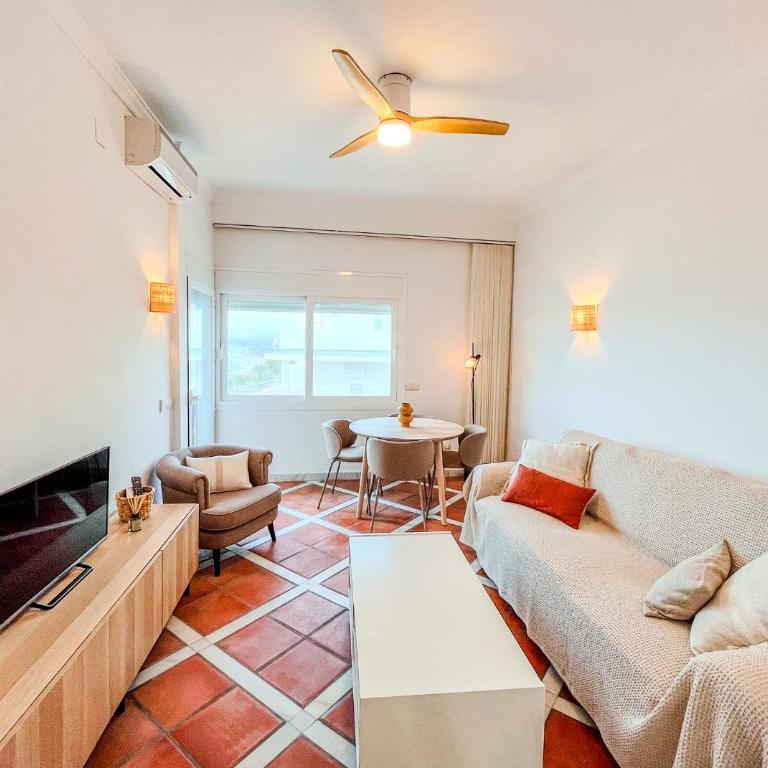 Skol 536 - Great One Bed Apartment with Wonderful Sea View. - One-Bedroom Apartment - 9