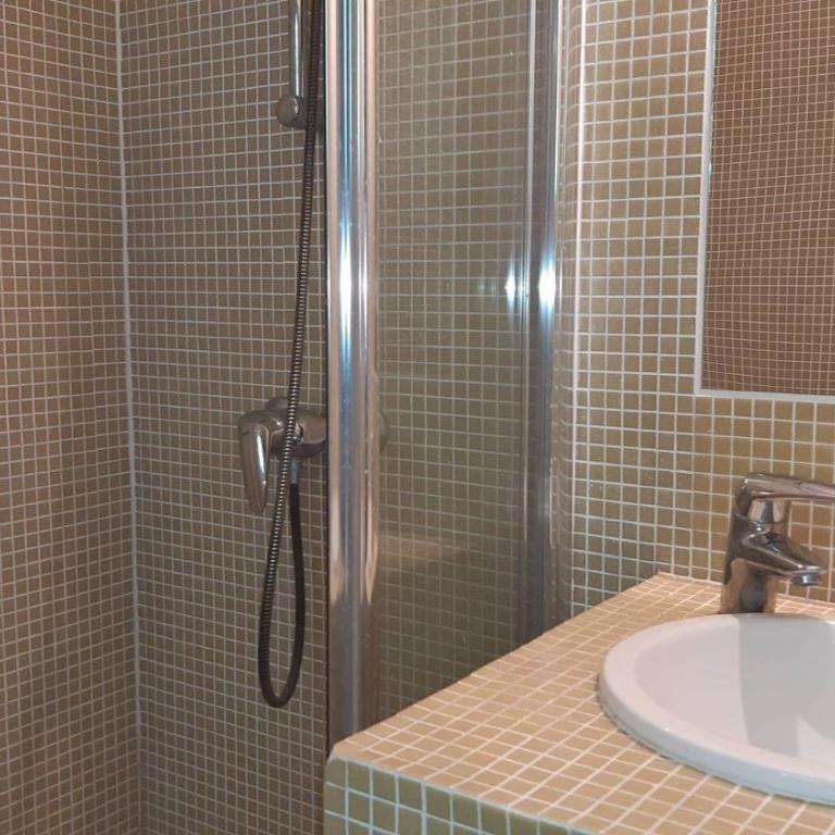 BO200-F031 Maison 3 pièces 8 couchages BORMES LES MIMOSAS - Maison 3 Chambres - 11