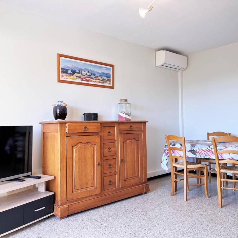 BO130-A001 Appartement 2 pièces 4 couchages BORMES LES MIMOSAS - Appartement 1 Chambre - 6