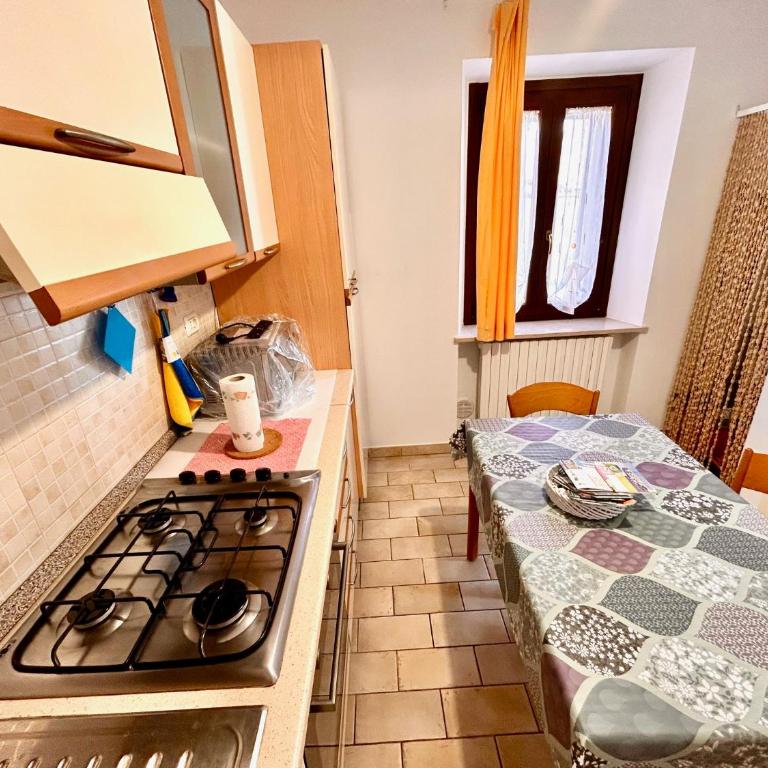 LA CASA DI ANGELO IN CENTRO a piano terra con aria condizionata - One-Bedroom Apartment - 5