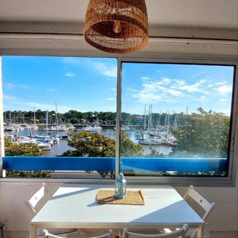 Au cœur du port de Capbreton studio confort - One-Bedroom Apartment with View - 1