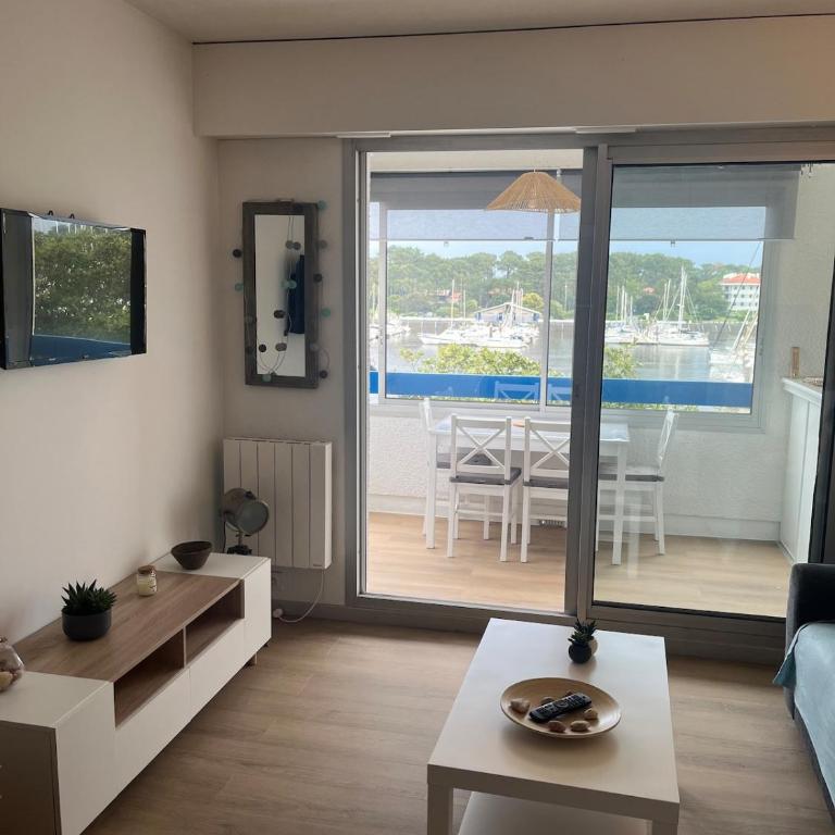 Au cœur du port de Capbreton studio confort - One-Bedroom Apartment with View - 5