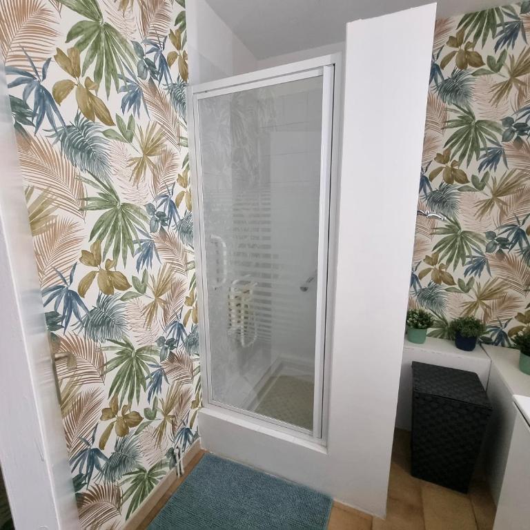 Spacieux T2, emplacement idéal et parking privé - Appartement 1 Chambre - 10