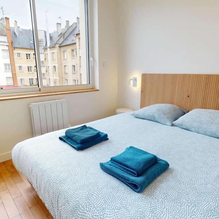 Vue sur le Port de Caen Appartement Premium - Apartment - 14