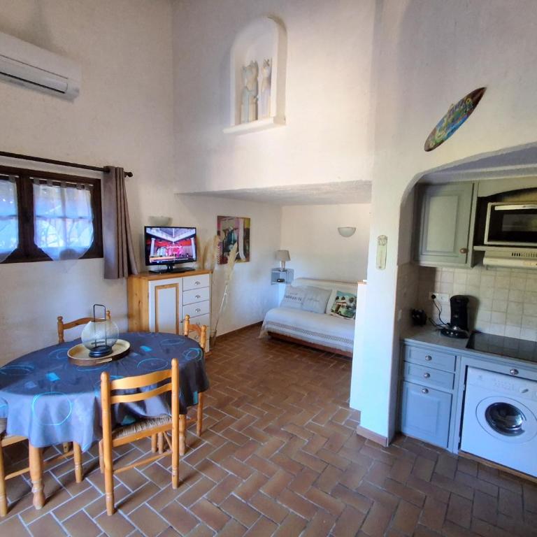 Appartement l ensolleillade à St Aygulf - Apartment mit 1 Schlafzimmer - 4