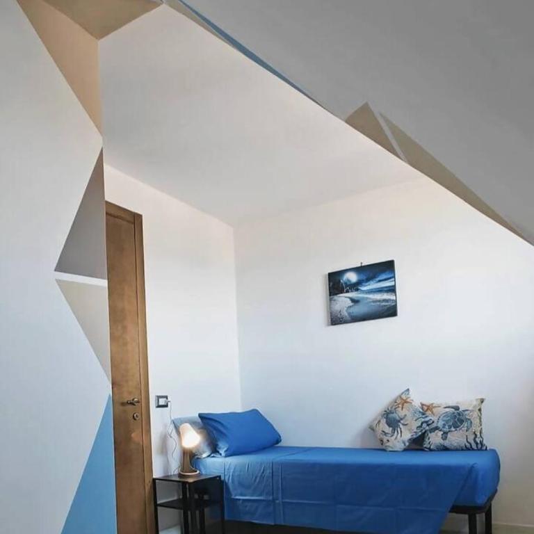 Elegant Seafront Apartment in Ostia | Beach Access - Appartamento con 2 Camere da Letto, Balcone e Vista mare - 19