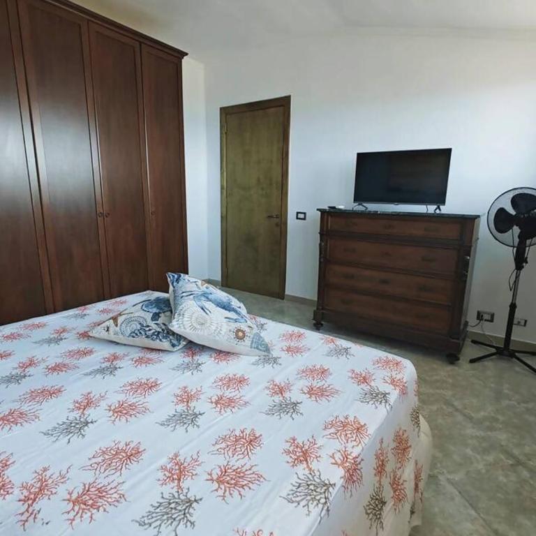 Elegant Seafront Apartment in Ostia | Beach Access - Appartamento con 2 Camere da Letto, Balcone e Vista mare - 26