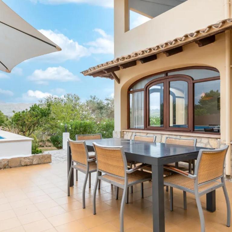 Can Negri Grand - Three-Bedroom House - 9