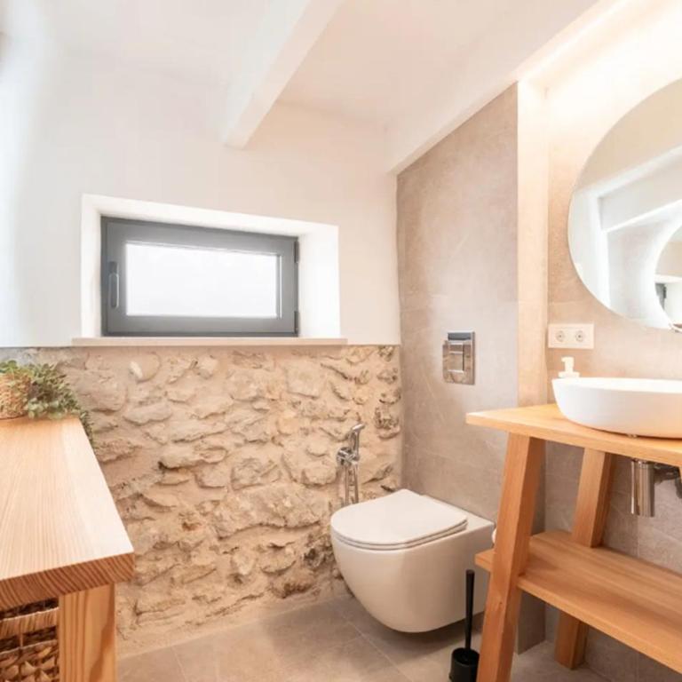 Can Negri Grand - Three-Bedroom House - 12