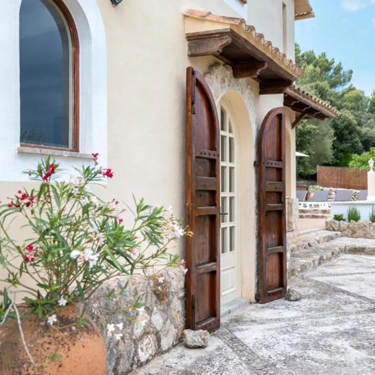 Can Negri Grand - Three-Bedroom House - 23