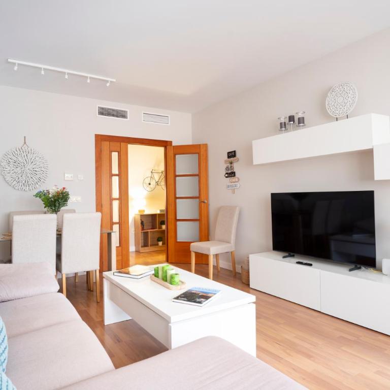 EnjoyGranada Sky Penthouse Luxury 3BR, Pool and Amazing Views - Three-Bedroom Premium Apartment - 38