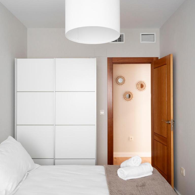 EnjoyGranada Sky Penthouse Luxury 3BR, Pool and Amazing Views - Three-Bedroom Premium Apartment - 40